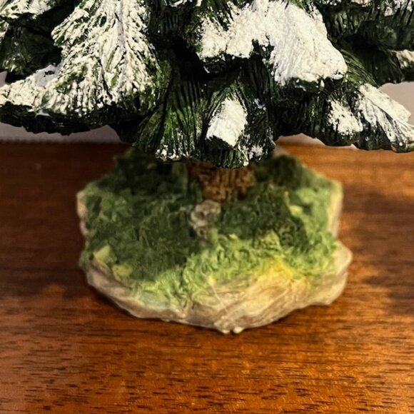 Dept 56 Village "Snowy Scotch Pines" and Extra Snowmen - Picture 8 of 15